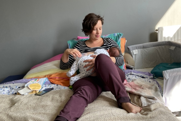 Les 5 choses que j’aurais aimé qu’on me dise pour survivre aux trois premières semaines d’allaitement